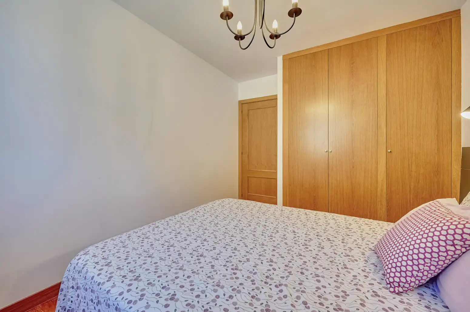 Habitación de Piso en venta en Urraul Bajo con Calefacción y Balcón