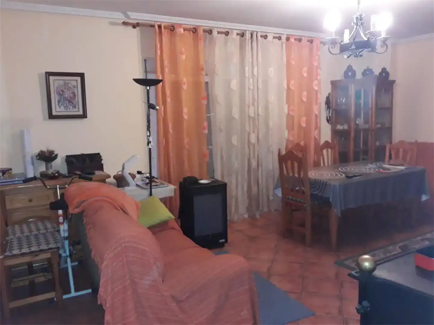 Sala de estar de Casa adosada en venta en Palomeque con Jardín privado y Balcón