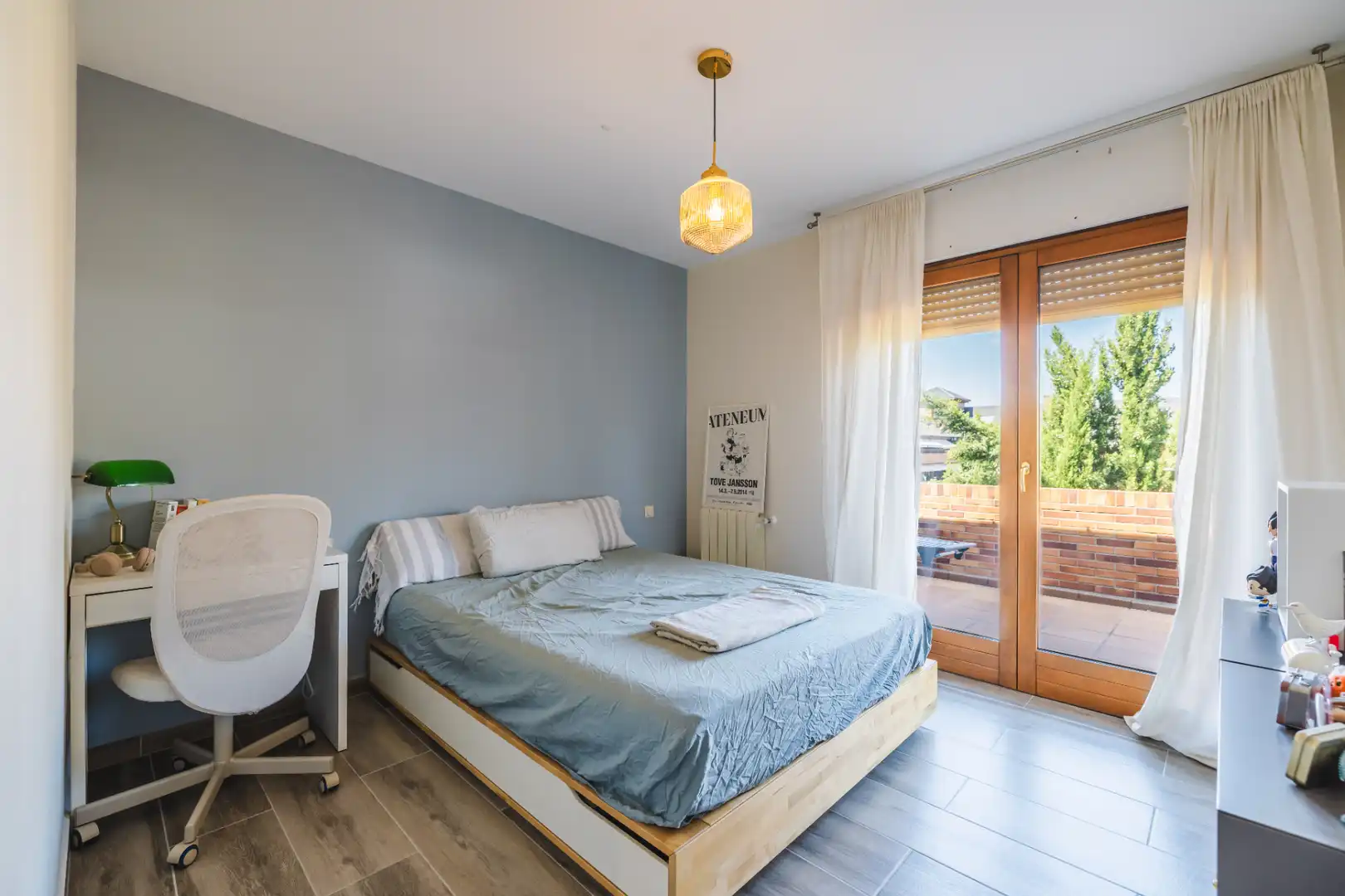 Schlafzimmer von Wohnung zum Verkauf in Las Rozas de Madrid mit Klimaanlage, Heizung und Gemeinschaftspool