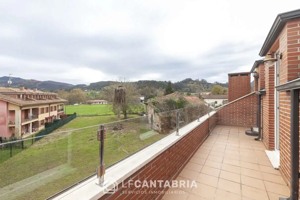 Terraza de Dúplex en venta en Castañeda con Calefacción y Terraza