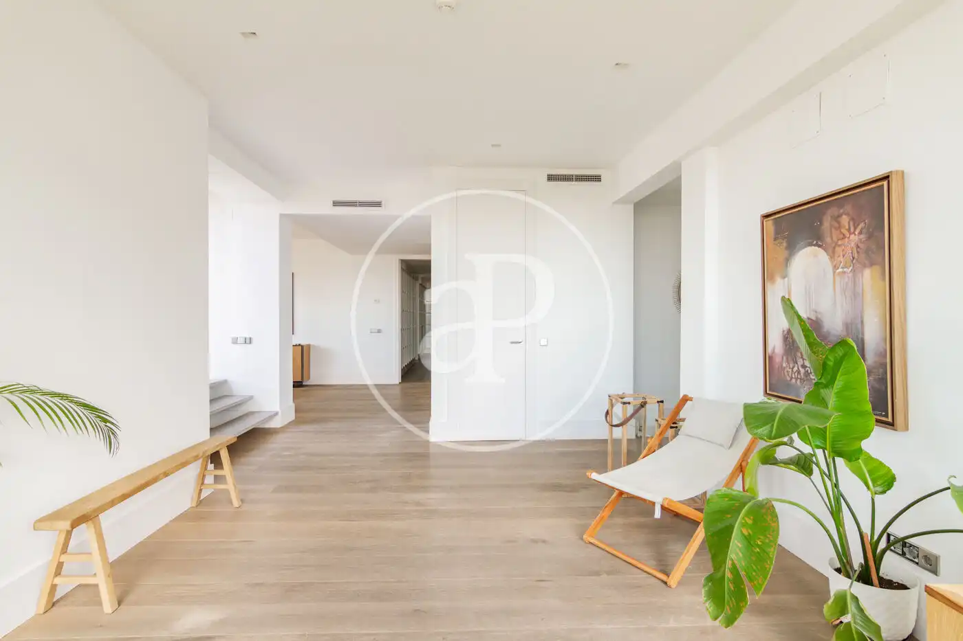 Sala de estar de Ático en venta en Madrid con Aire acondicionado, Calefacción y Jardín privado