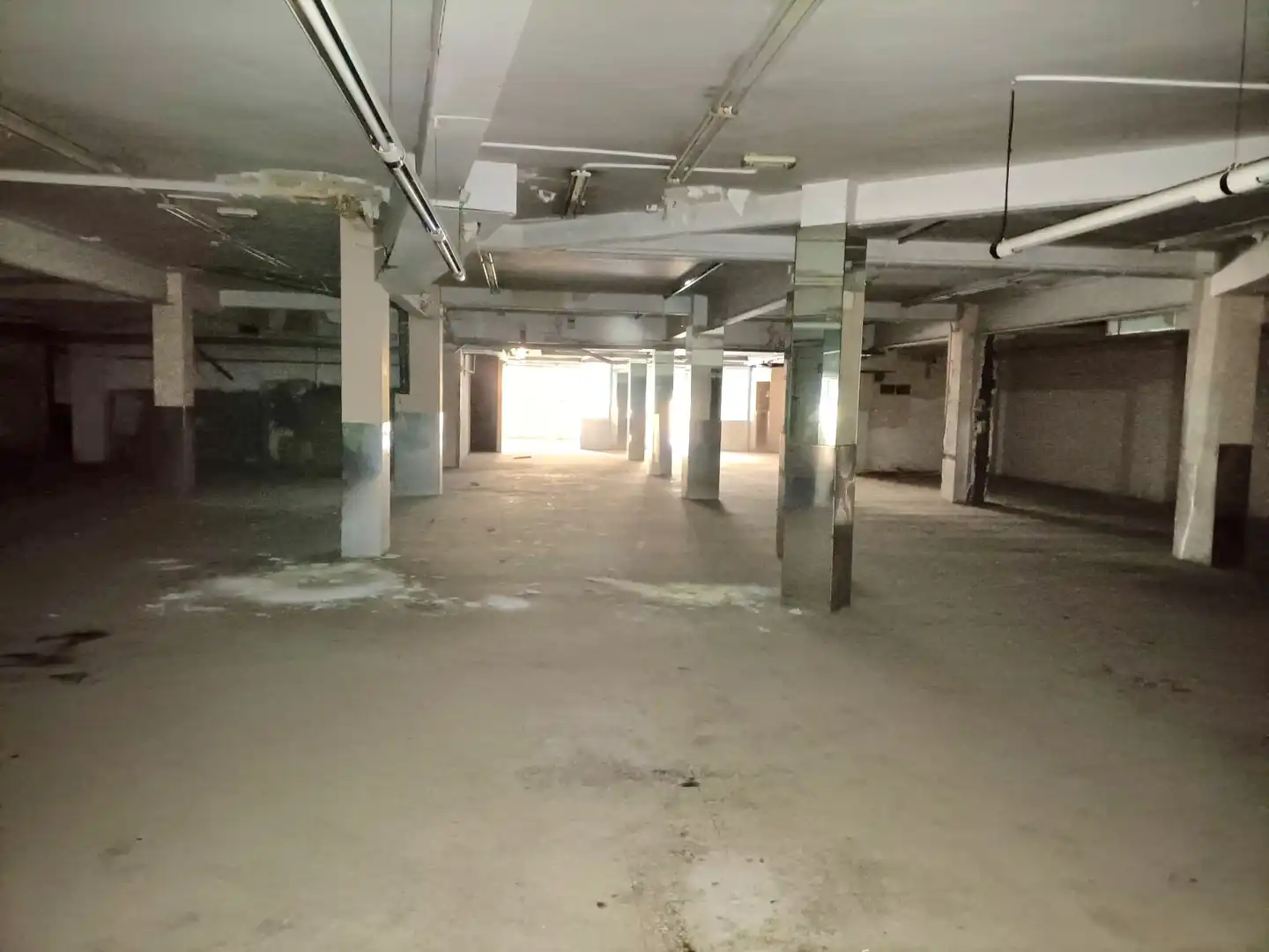 Gewerbefläche zum Verkauf in Carrer d'Osca, imagen 5