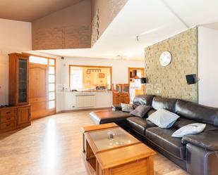 Living room of House or chalet for sale in Montcada i Reixac  with Air Conditioner, Heating and Private garden