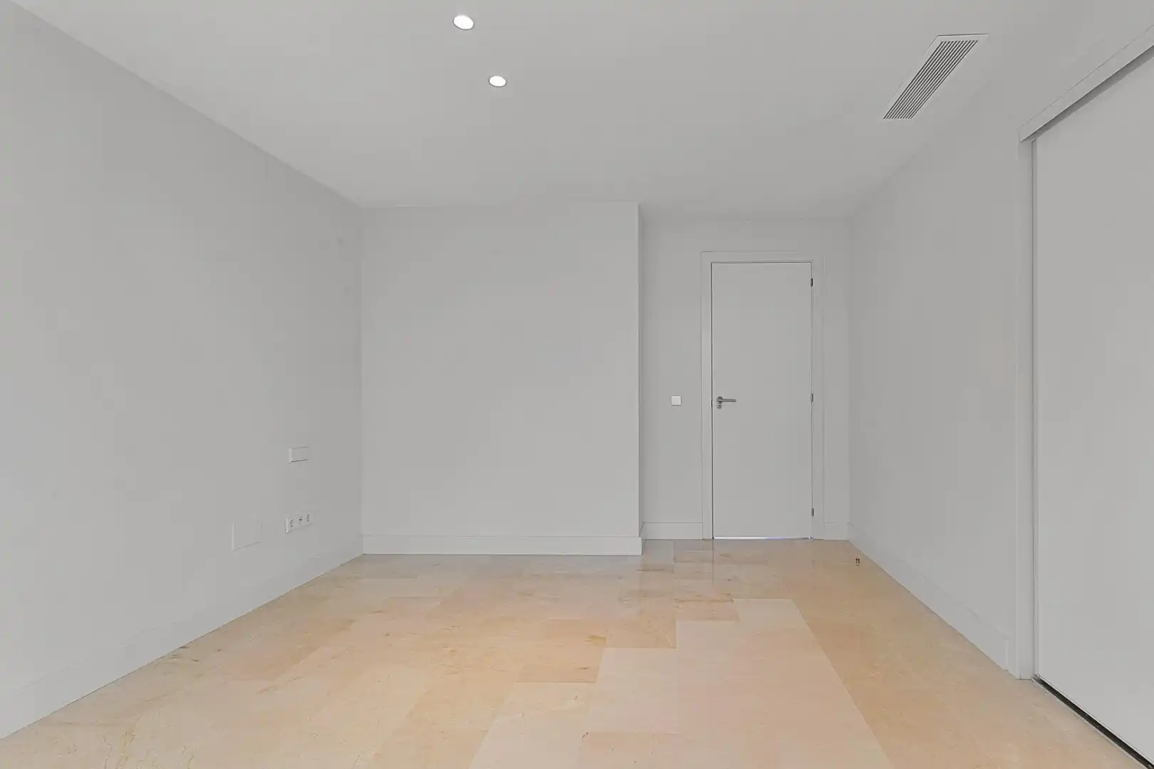Apartamento en venta en Marbella con Jardín privado y Terraza