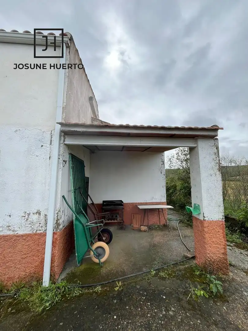 Vista exterior de Finca rústica en venta en Quintana de la Serena con Calefacción y Jardín privado