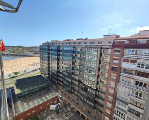 Vista exterior de Pis de lloguer en Gijón  amb Terrassa