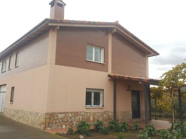 Villa in vendita a Lardero