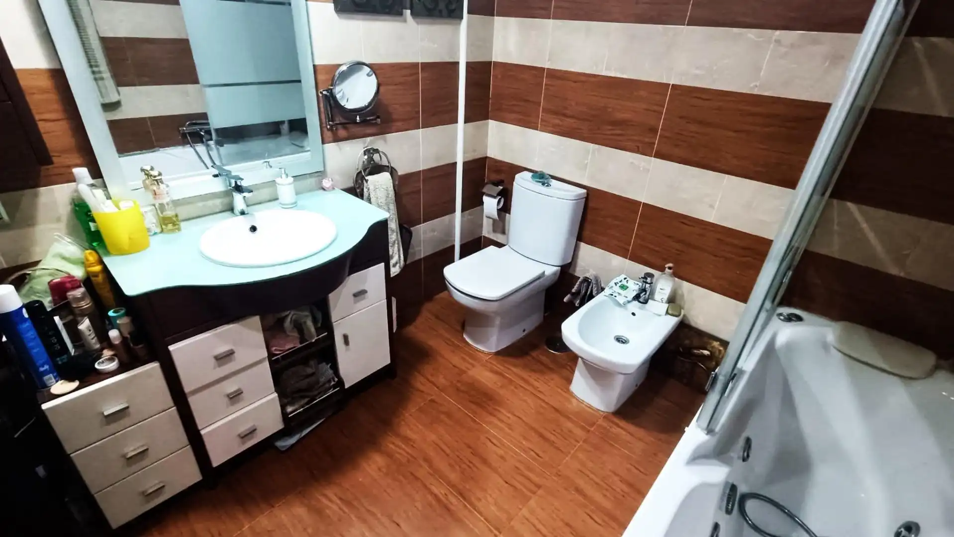 Badezimmer von Wohnung zum Verkauf in Zamora Capital  mit Heizung, Parkett und Terrasse