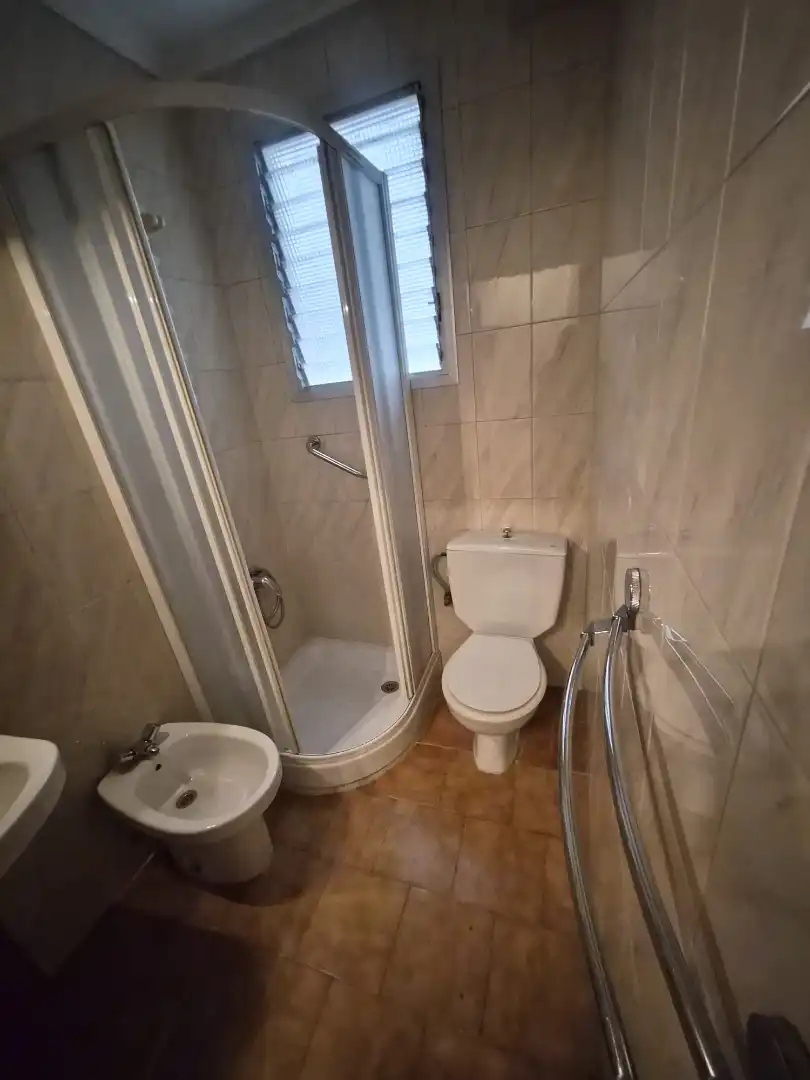 Baño de Piso en venta en Valencia con Aire acondicionado, Terraza y Balcón