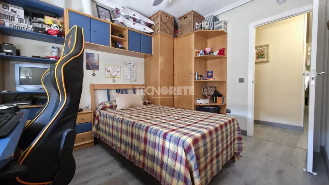 Habitación de Piso en venta en Guadalajara con Aire acondicionado, Calefacción y Balcón