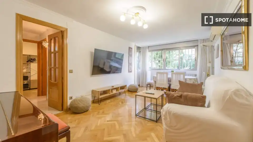 Flat for rent in Media Legua