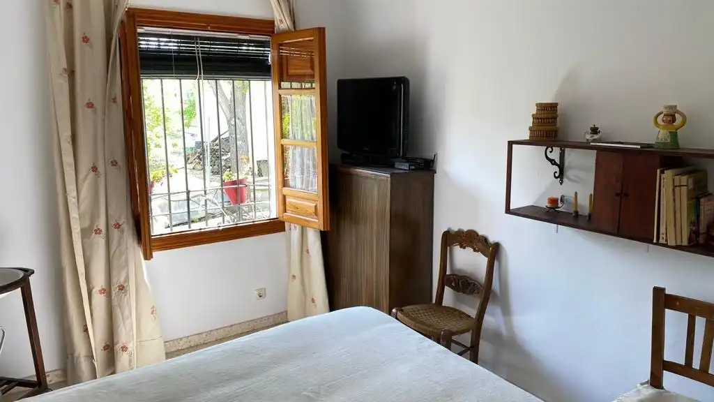 Habitación de Finca rústica en venta en Baena con Jardín privado, Terraza y Piscina