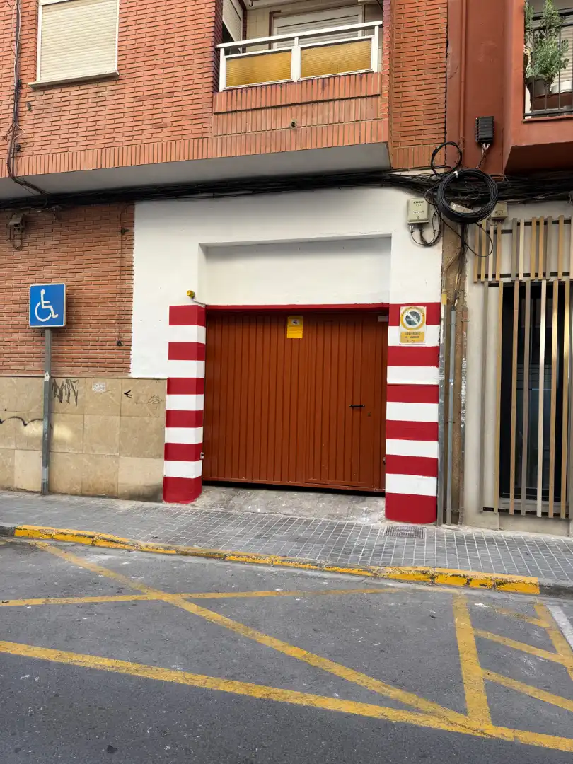 Parkplatz von Garage zur Miete in Alboraya mit Alarm