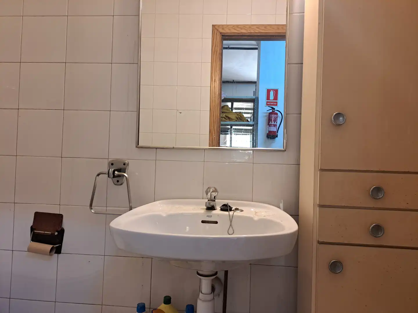 Badezimmer von Geschaftsraum zum Verkauf in Puigcerdà mit Heizung und Möbliert