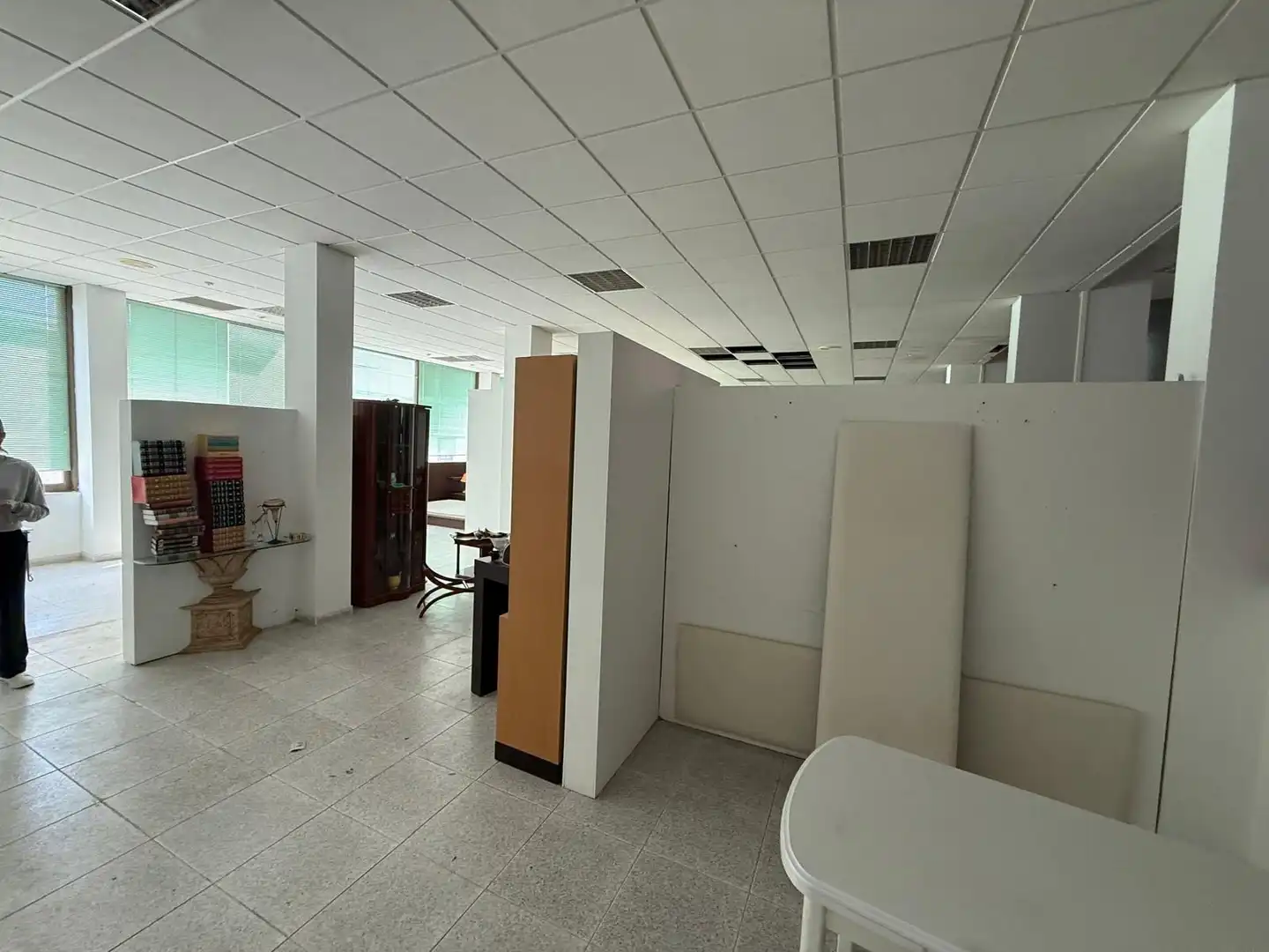 Commercial properties for sale in San Cristóbal de la Laguna  with Air Conditioner and Furnished