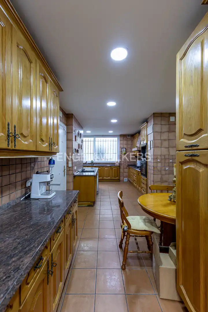 Cuina de Pis de lloguer en Madrid amb Aire condicionat, Calefacció i Parquet