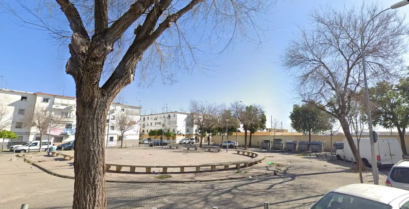 Vista exterior de Piso en venta en Sevilla