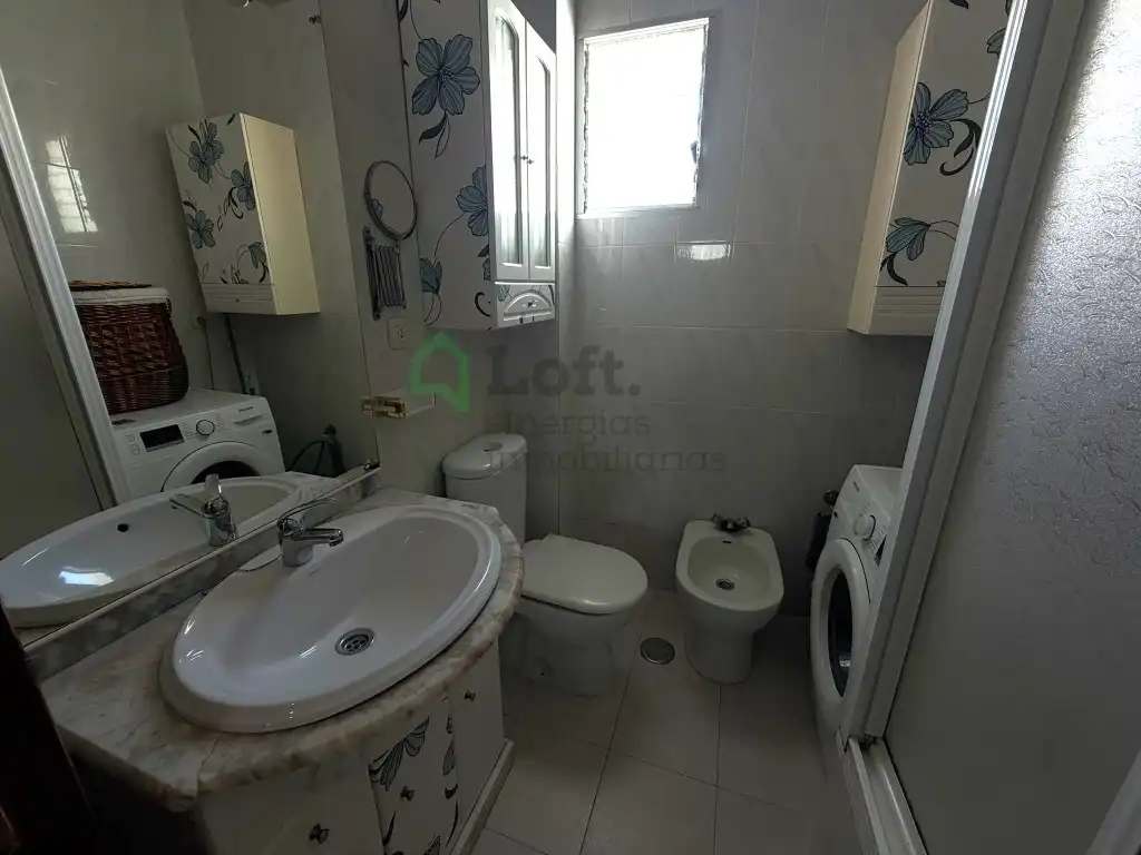 Wohnung zur Miete in Calle Cordero El, Pardaleras