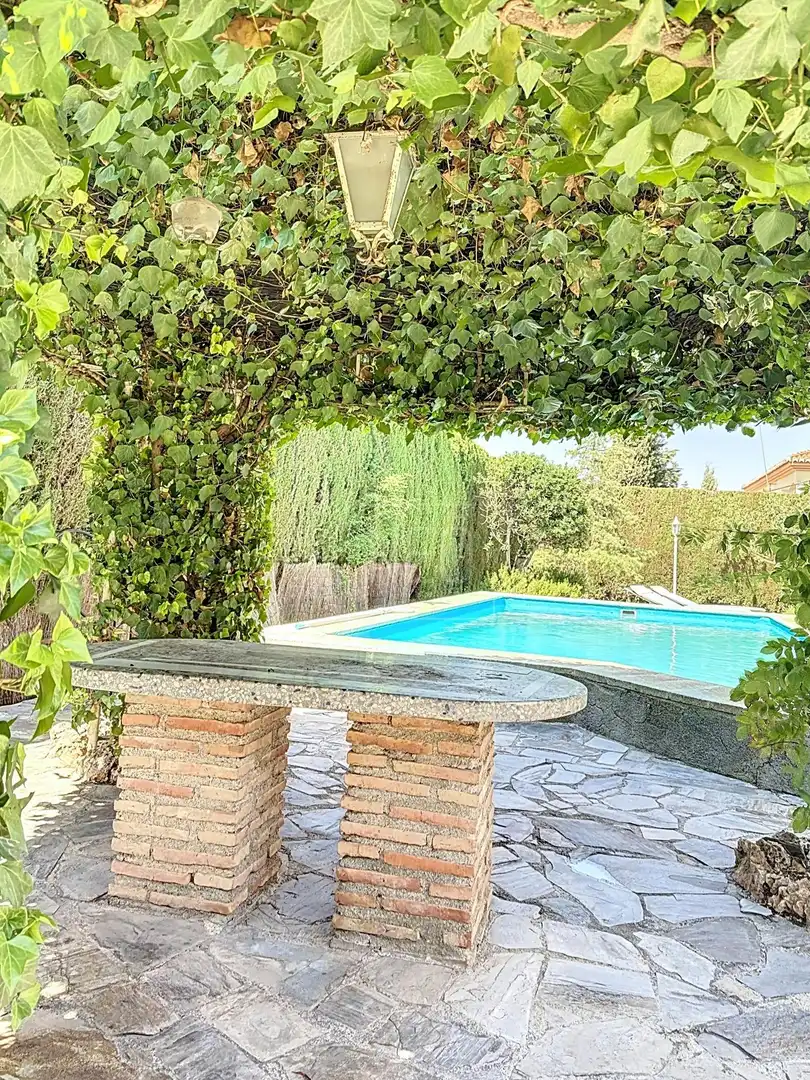 Piscina de Casa o xalet en venda en Padul amb Aire condicionat, Jardí privat i Traster
