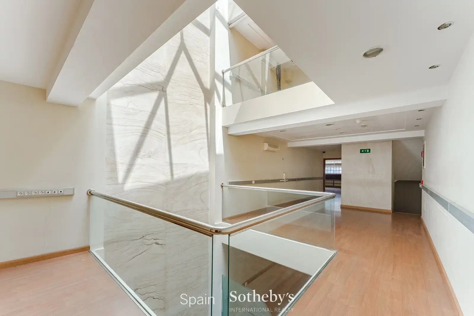 Office for sale in San Cristóbal de la Laguna  with Terrace and Storage room