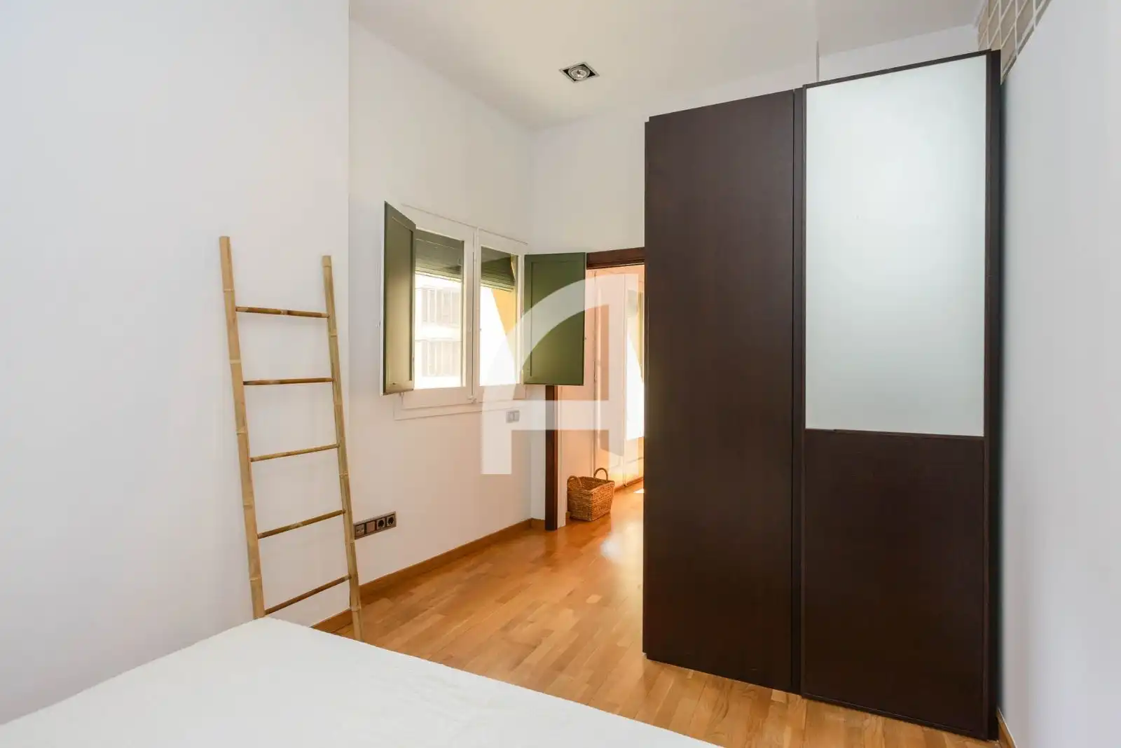 Study for rent in Pou Rodo, Centre - Barri Vell
