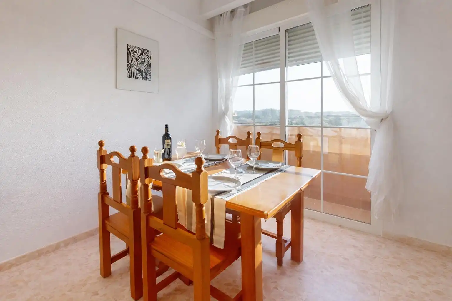Comedor de Piso en venta en Roquetas de Mar con Jardín privado y Piscina comunitaria