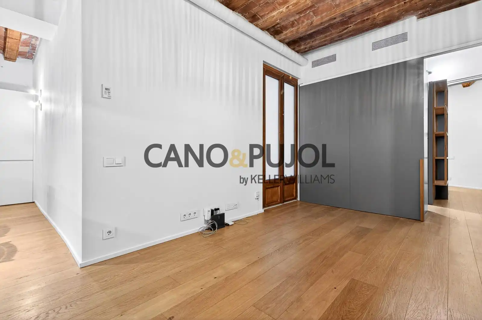 Flat for sale in DEL PI, Barri Gòtic