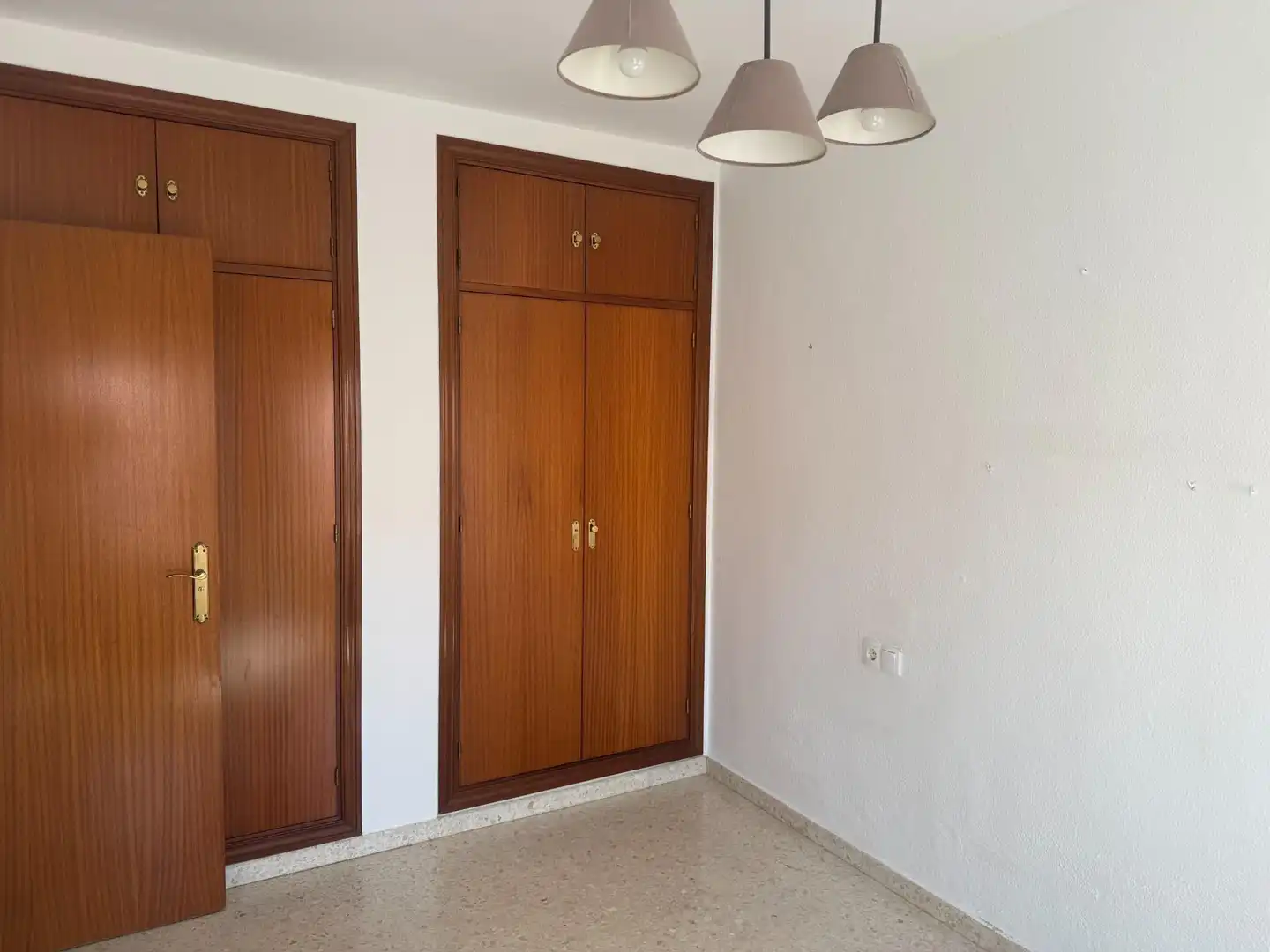 Casa adosada en venta en Algeciras con Jardín privado y Piscina comunitaria