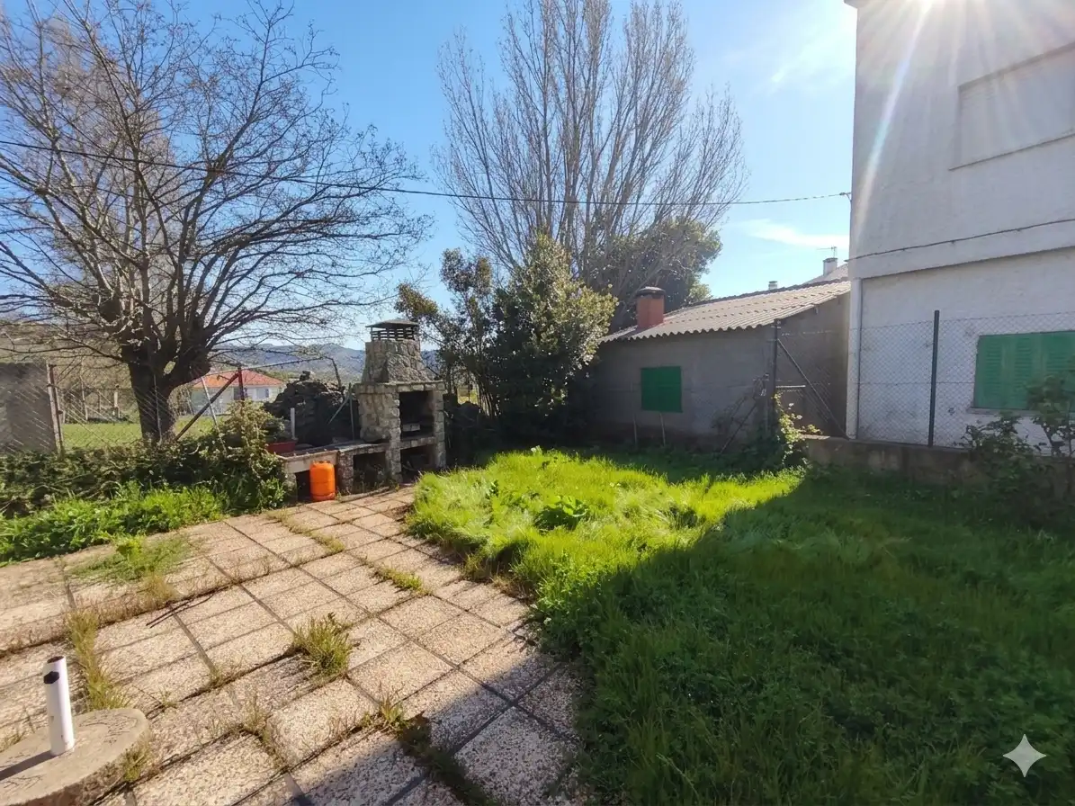 Casa o chalet en venta en Santa María de la Alameda con Jardín privado