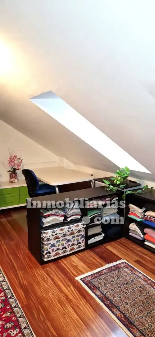 Ático en venta en Castro-Urdiales con Calefacción, Parquet y Trastero