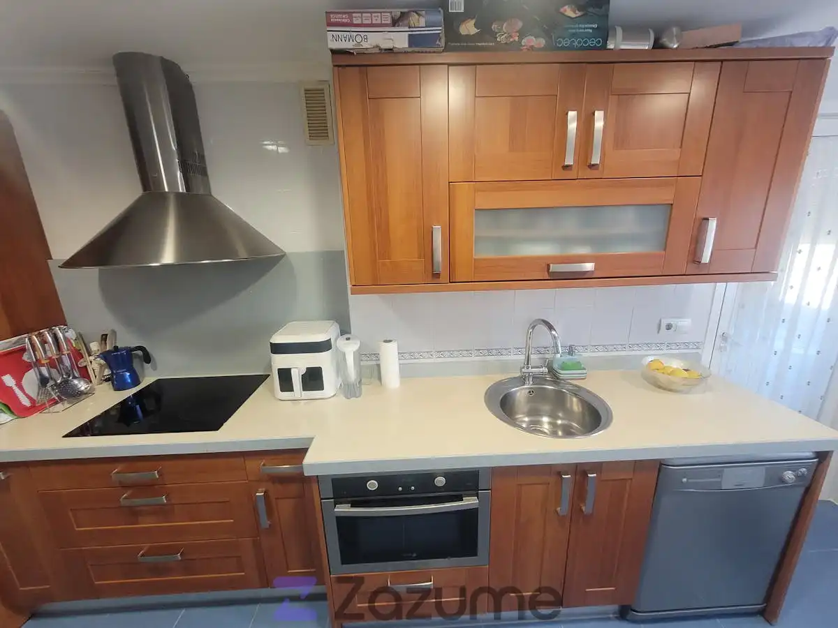 Kitchen of Flat for rent in Laguna de Duero  with Heating, Parquet flooring and Furnished