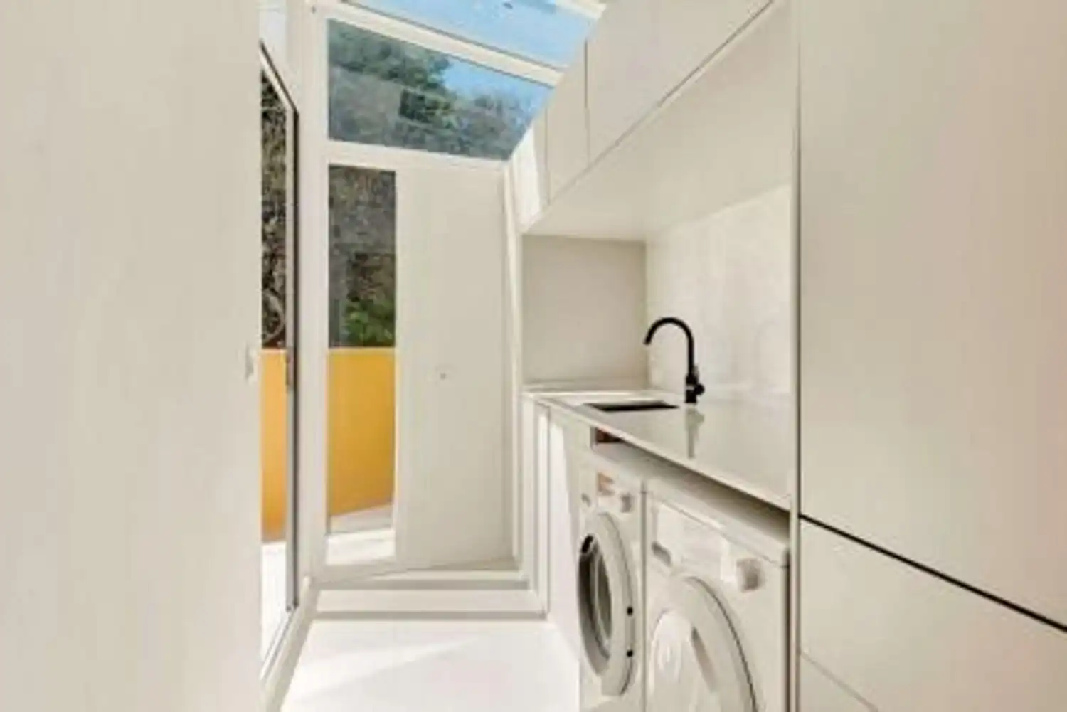 Apartamento con piscina en venta en Marbella Centro, imagen 9