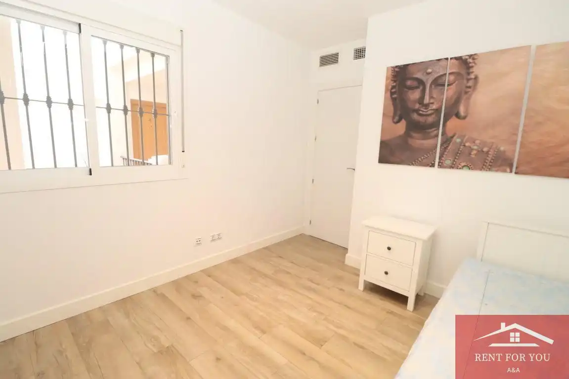 Habitación de Piso de alquiler en Alhaurín El Grande con Aire acondicionado