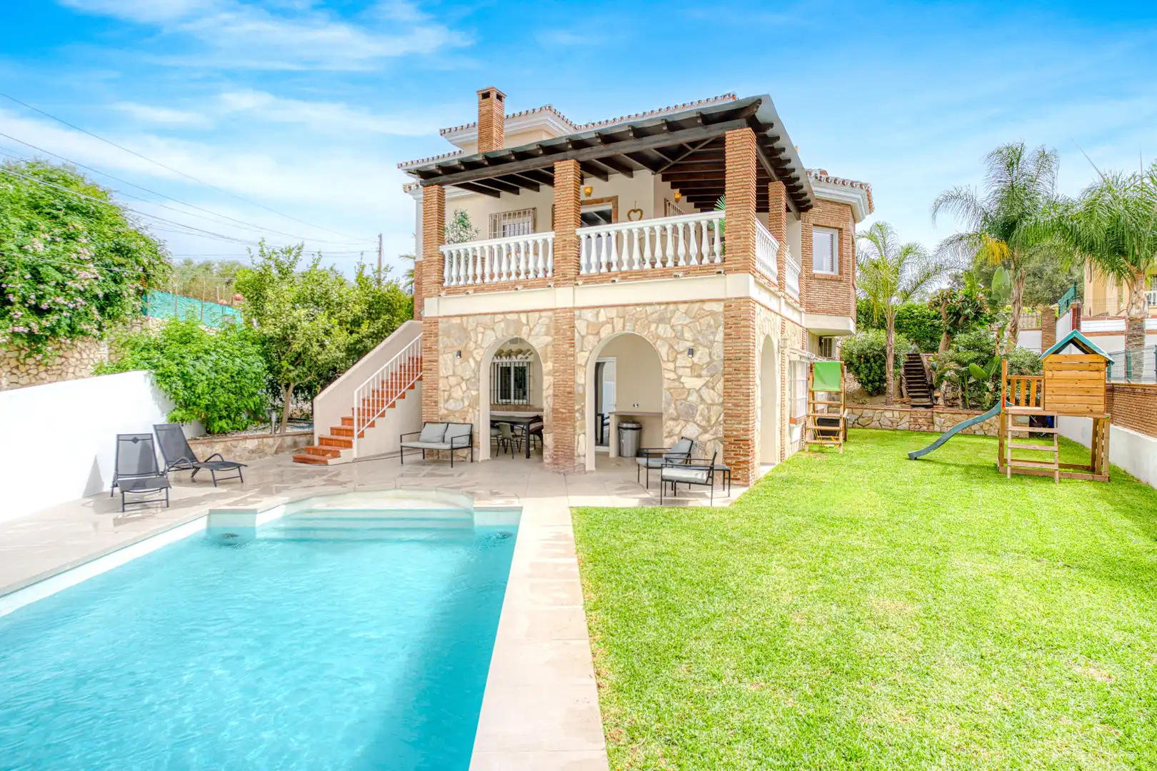 Casa amb piscina en venda a Mijas pueblo