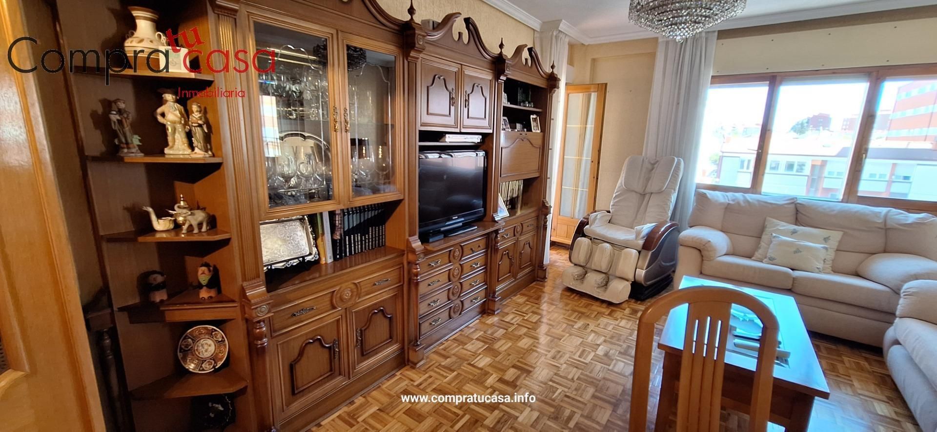 Sala d'estar de Pis de lloguer en Segovia Capital amb Calefacció, Parquet i Terrassa