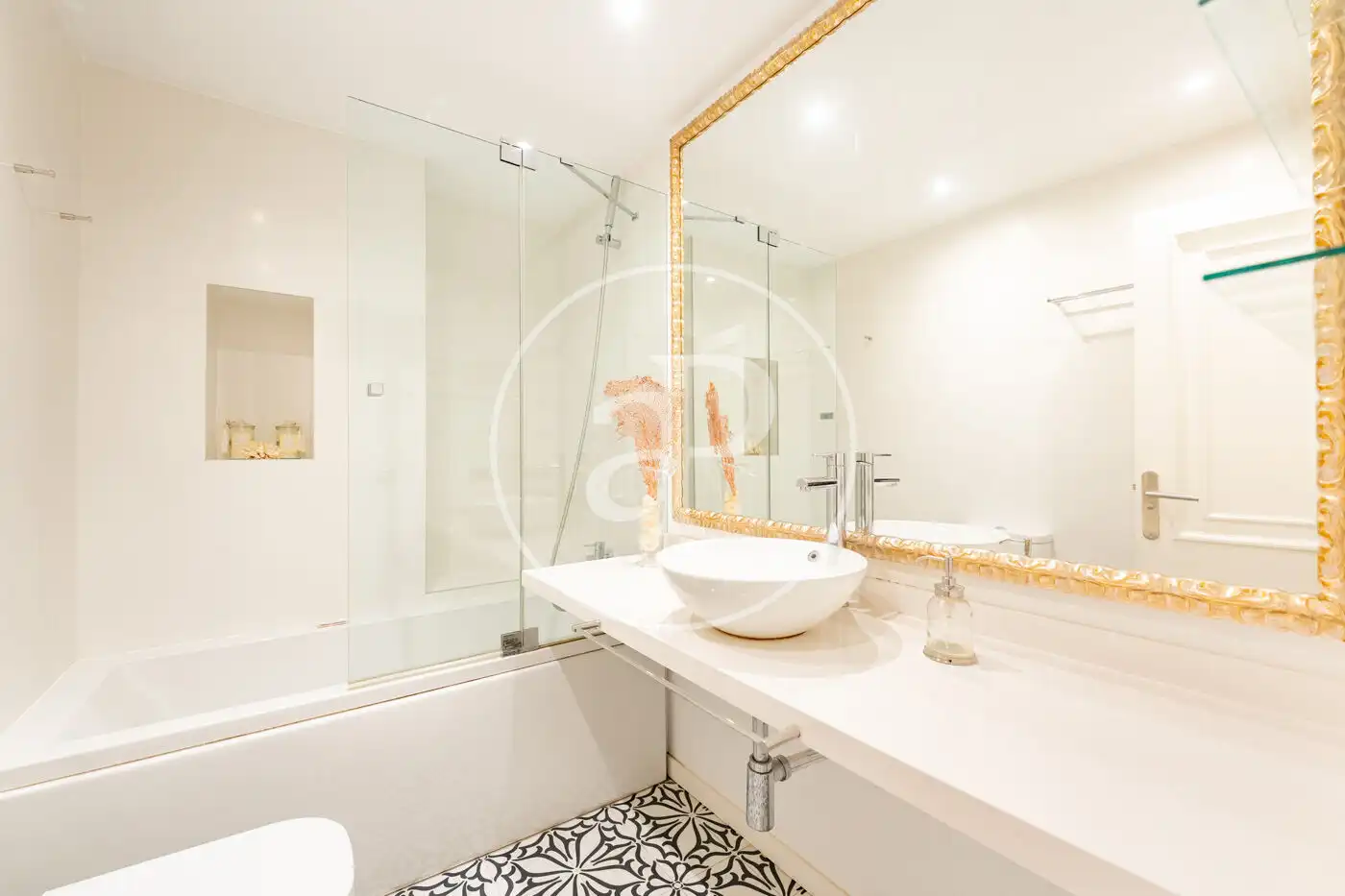 Badezimmer von Wohnung zum Verkauf in  Palma de Mallorca mit Klimaanlage, Heizung und Balkon