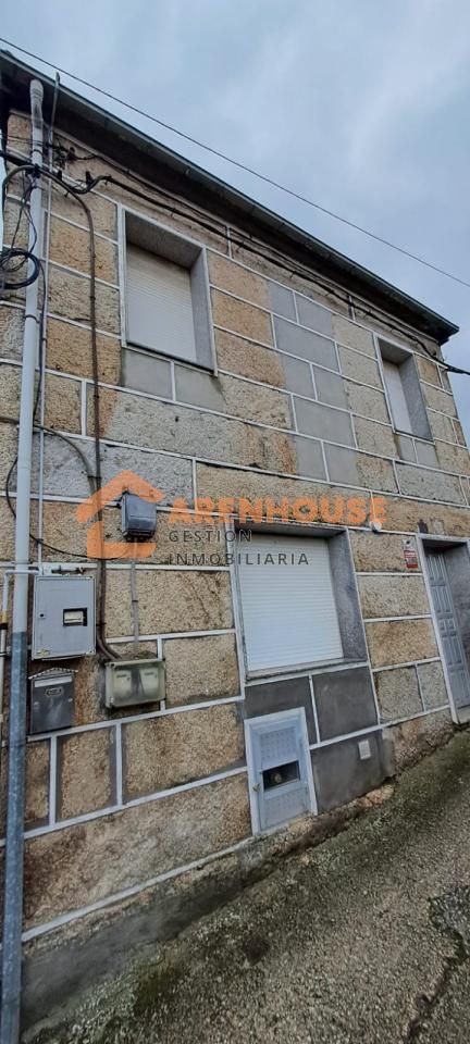 Exterior view of House or chalet for sale in Ourense Capital   with Heating, Private garden and Terrace