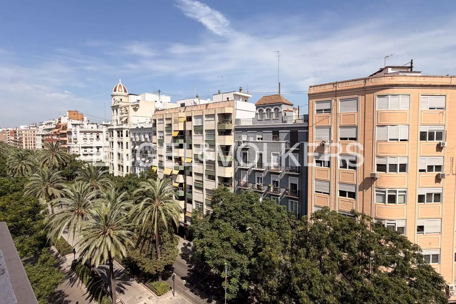 Außenansicht von Wohnung zur Miete in Valencia mit Klimaanlage, Heizung und Möbliert