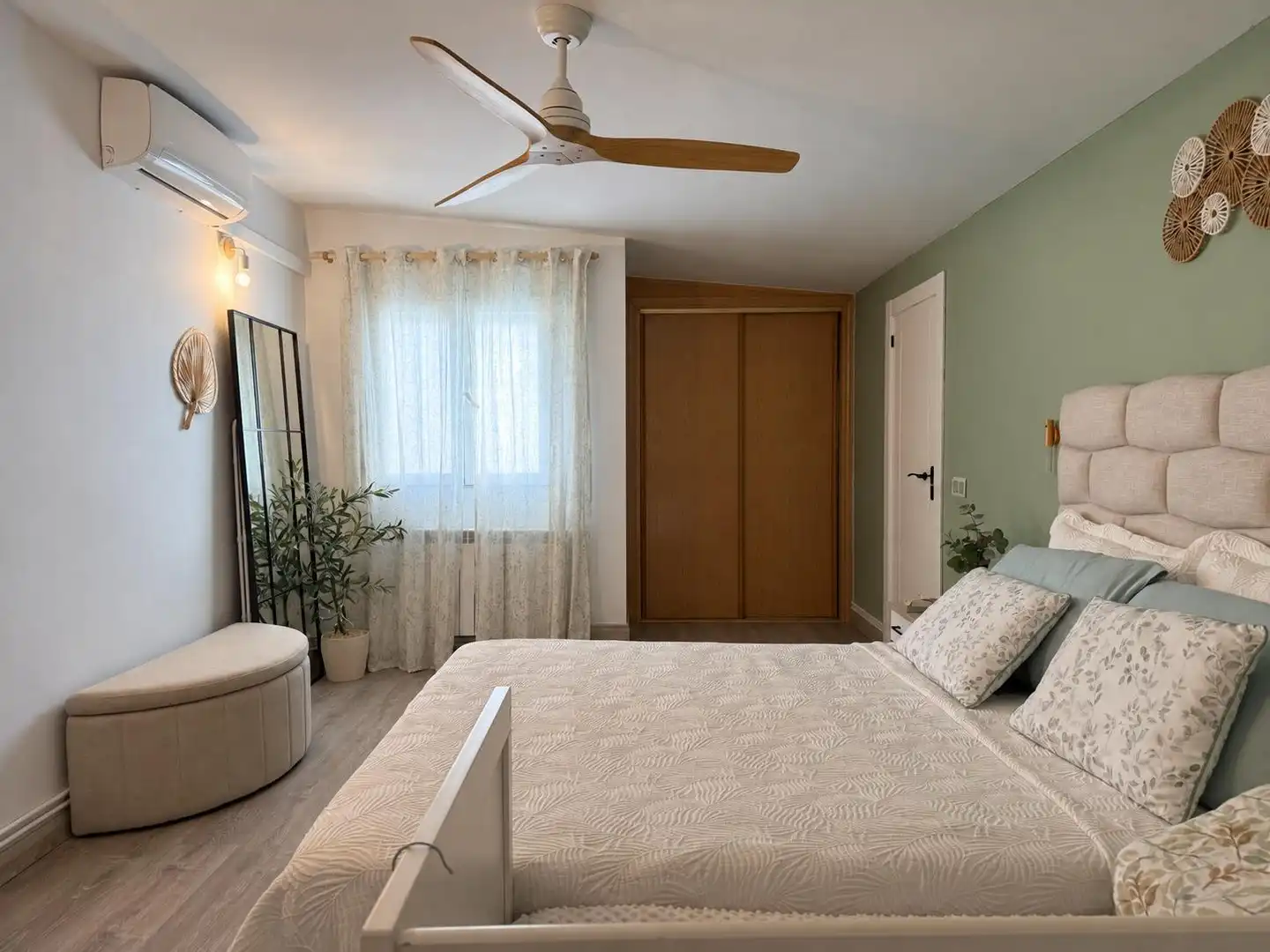 Duplexes for sale in Meco, Madrid