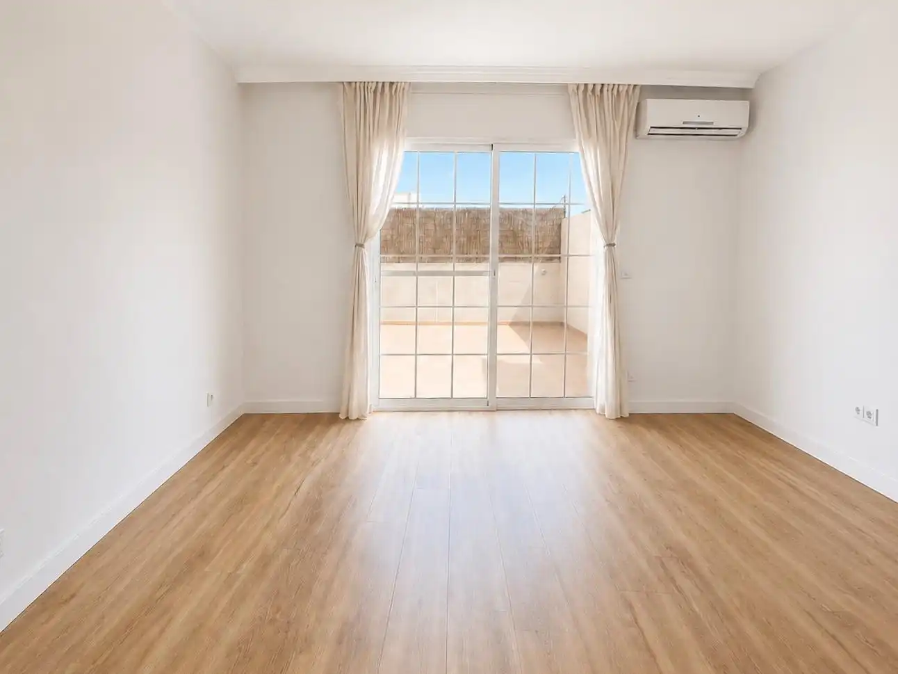 Casa a schiera con terrazza in vendita a La Collada - Sis Camins, imagen 8