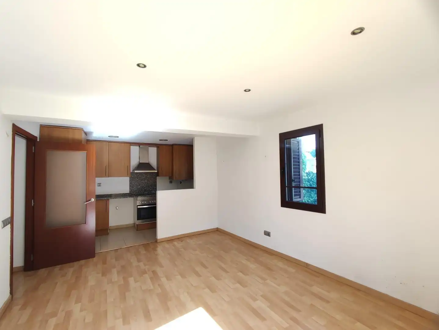 Kitchen of Flat for sale in Manresa  with Heating and Parquet flooring