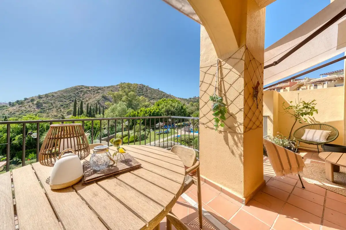 Terrace of Apartments for rent in Benahavís  with Air Conditioner, Terrace and Community pool