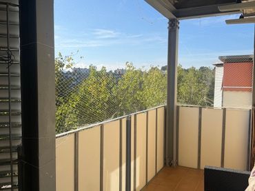 Pis amb balcó en venda a Carrer de la Bètica