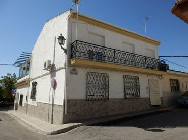 Casa amb balcó en venda a San Fernando