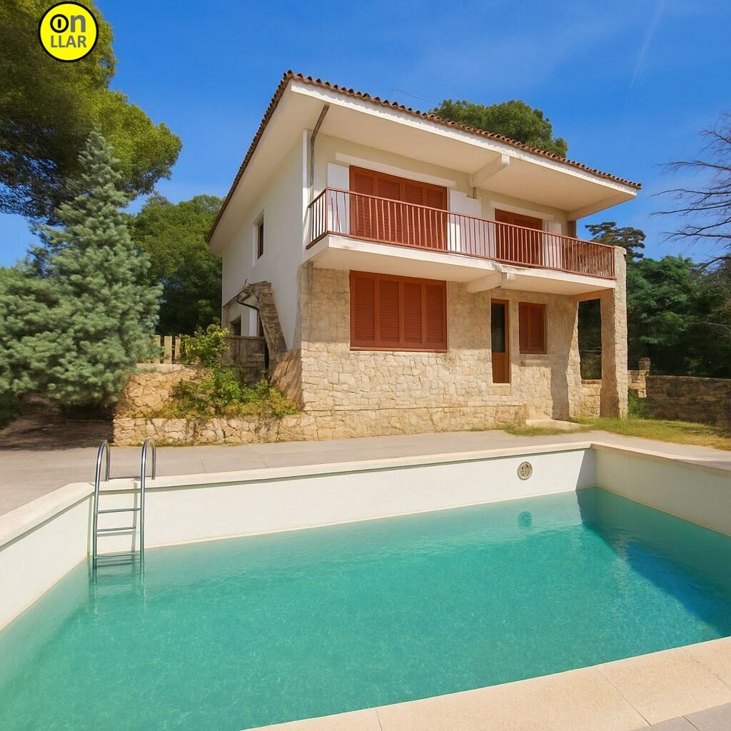Swimming pool of House or chalet for sale in Sant Cebrià de Vallalta  with Private garden, Terrace and Storage room