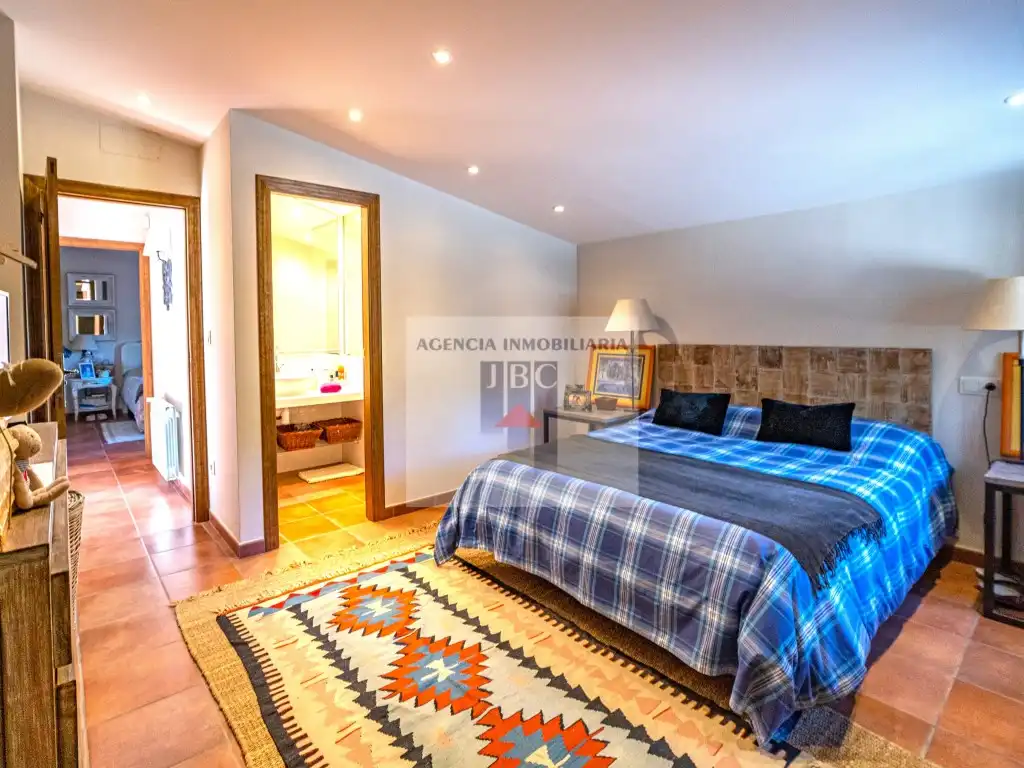Dormitori de Finca rústica en venda en Alcoy / Alcoi amb Jardí privat, Traster i Piscina