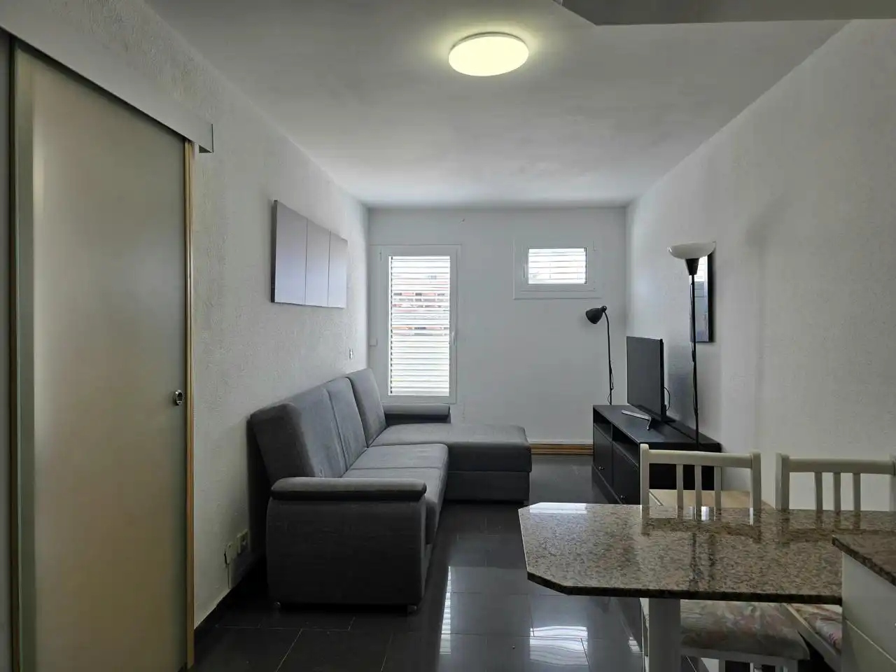 Sala d'estar de Apartament en venda en Mogán amb Terrassa, Moblat i Balcó