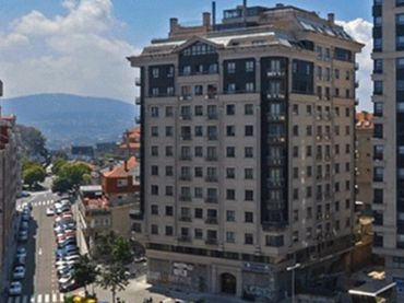 Wohnung mit Balkon zum Verkauf in Praza Francisco Fernández del Riego