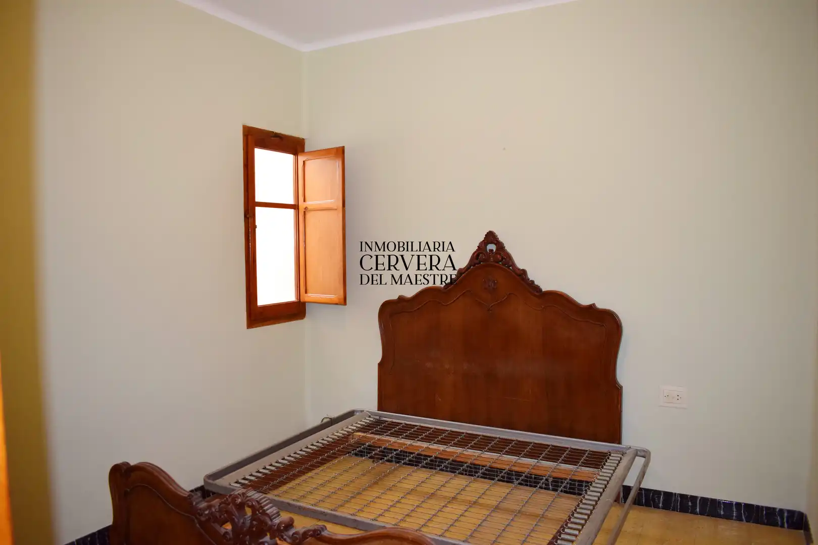 Habitación de Casa adosada en venta en Xert con Terraza
