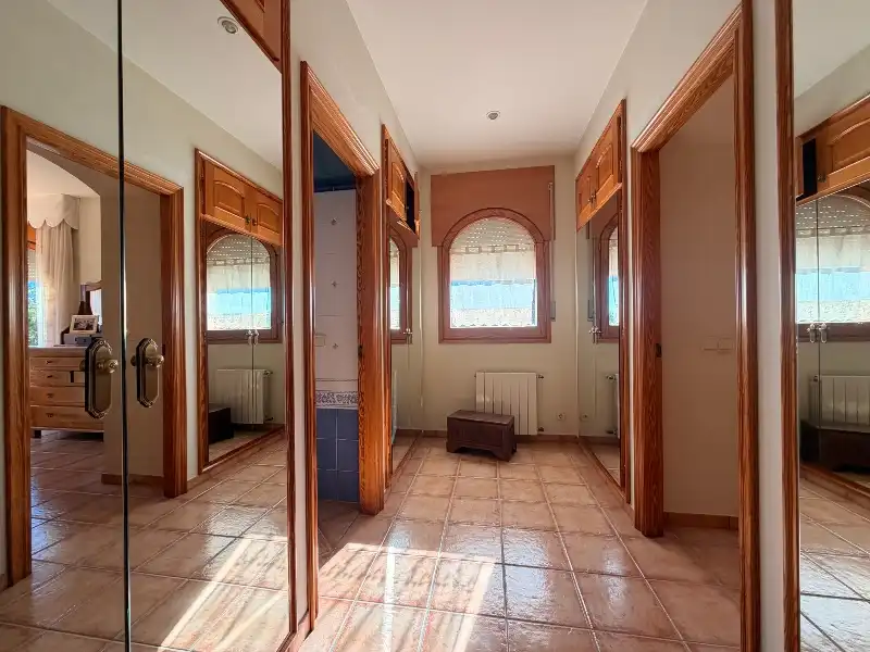 Houses for sale in Mont-ras  with Air Conditioner, Heating and Private garden